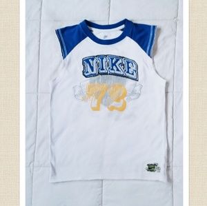 COPY - Nike Tank 7